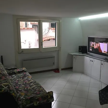 Il Vicolo Apartment *